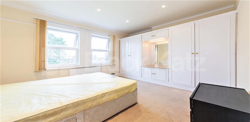 			2 Bedroom, 1 bath, 1 reception Flat			 Frithville Gardens, Shepherds Bush